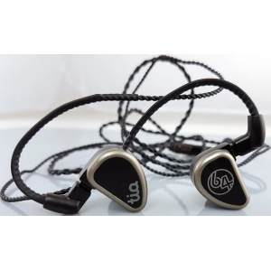 64 Audio tia Trio