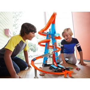 Hot Wheels Sky Crash Tower Trackset