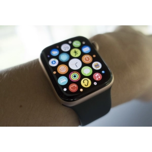 Apple Watch SE 40 mm