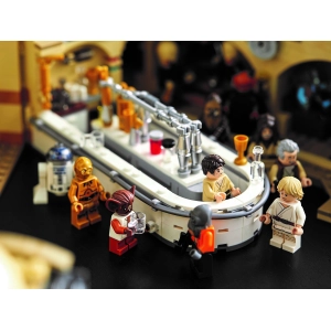 Lego Mos Eisley Cantina 75290