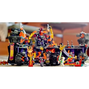 Lego The Flaming Foundry 80016