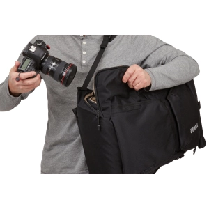 Thule Covert DSLR Rolltop Backpack 32L