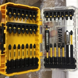 DeWALT DT70731T