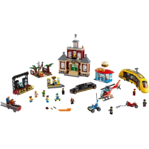 Constructor Lego Main Square 60271