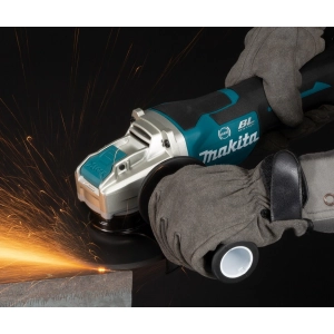 Makita DGA519Z