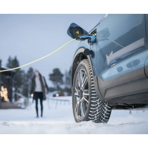 Nokian Hakkapeliitta 10 SUV 255/65 R17 114T