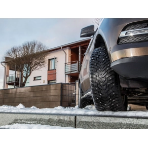 Nokian Nordman 8 SUV