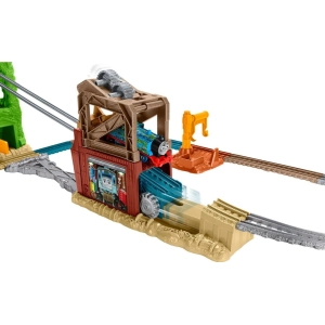 Fisher Price Thomas and Friends Scrapyard Escape Set