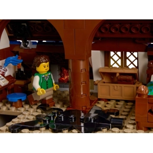 Lego Medieval Blacksmith 21325