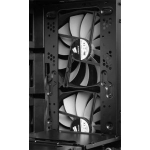 Corsair 750D Airflow