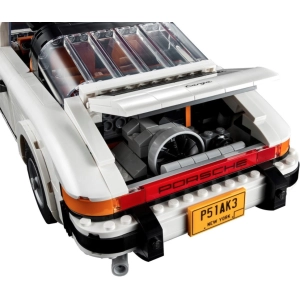 Lego Porsche 911 10295