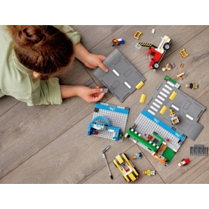 Lego Shopping Street 60306