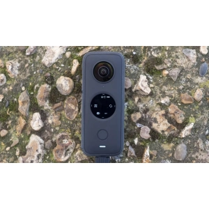 Insta360 One X2