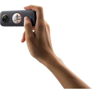 Insta360 One X2