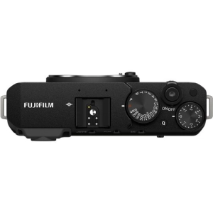 Fujifilm X-E4 body