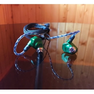 Campfire Audio Andromeda 2020