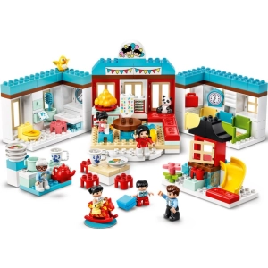 Lego Happy Childhood Moments 10943