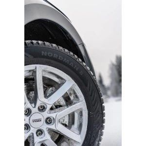 Nokian Nordman 8 195/60 R15 92T