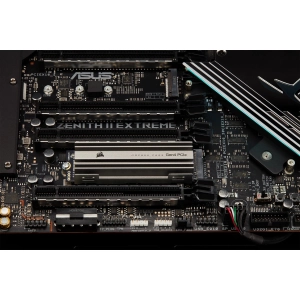 Corsair CSSD-F2000GBMP600COR