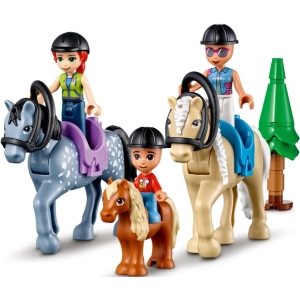 Lego Forest Horseback Riding Center 41683