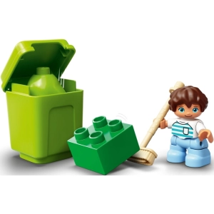 Lego Garbage Truck and Recycling 10945