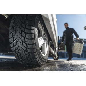 Nokian Seasonproof C