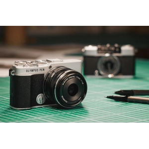 Olympus E-P7 kit