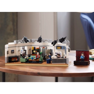 Lego Seinfeld 21328