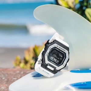 Casio G-Shock GBX-100-2E