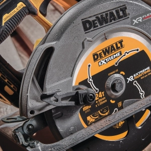 DeWALT DCS573NT