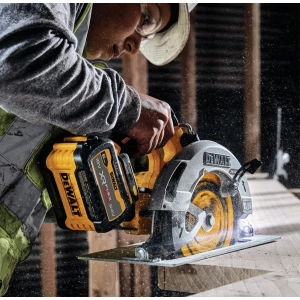 DeWALT DCS573NT