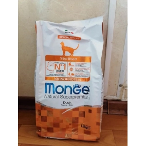 Monge Speciality Line Monoprotein Sterilised Duck 1.5 kg