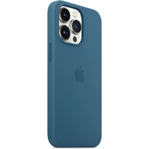 Apple Silicone Case with MagSafe for iPhone 13 Pro