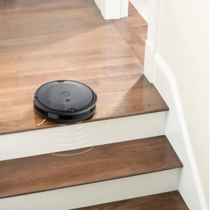 iRobot Roomba 697