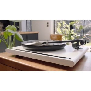 Roksan Attessa Turntable