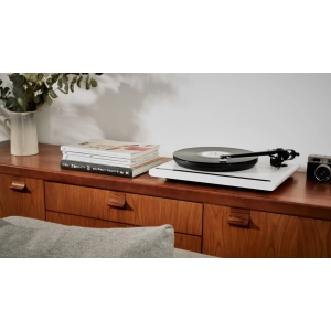 Roksan Attessa Turntable