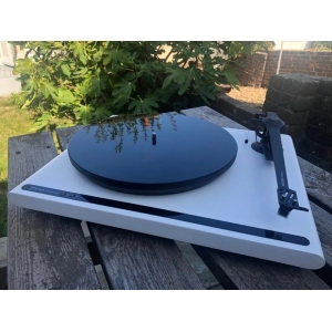 Roksan Attessa Turntable