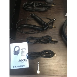 AKG K371 BT