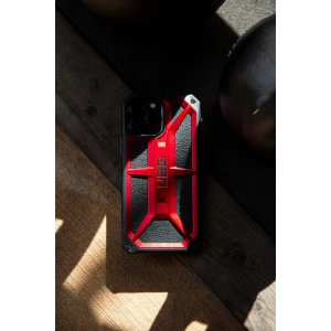 UAG Monarch for iPhone 13