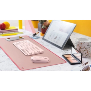 Logitech Studio Series Desk Mat