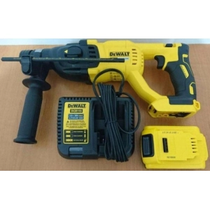 DeWALT DCH133D2