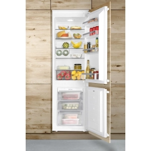 Refrigerador empotrado Amica BK 3165.8 F STUDIO