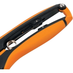 Fiskars Solid SP160