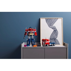 Lego Optimus Prime 10302