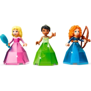 Lego Aurora, Merida and Tianas Enchanted Creations 43203