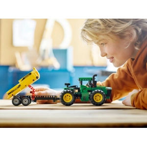 Lego John Deere 9620R 4WD Tractor 42136