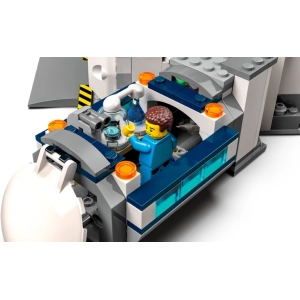 Lego Lunar Research Base 60350