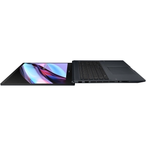 Asus Zenbook Pro 17 UM6702RA