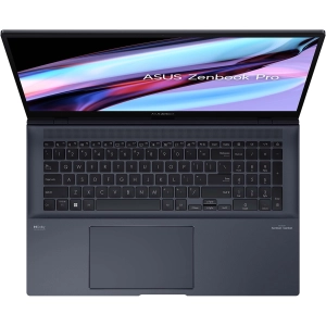 Asus Zenbook Pro 17 UM6702RA