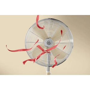 SWAN Retro 16 Inch Stand Fan